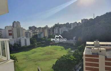 Imagem: O apartamento possui 2 Dormitórios, 2 Banheiros, 2 Vagas na