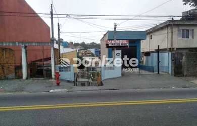 Imagem: O terreno possui 680m² de Área e está localizado em Vila