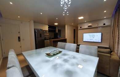 Imagem: O apartamento possui 3 Dormitórios, 2 Banheiros, 2 Vagas na