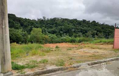 Imagem: O terreno possui 385m² de Área e está localizado em Parque