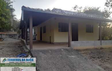 Imagem: A fazenda possui 730m² de Área e está localizado em Centro