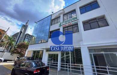 Imagem: O depósito possui 1 Vaga na garagem, 400m² de Área e está