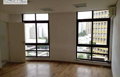 Imagem: O depósito possui 114m² de Área e está localizado em Centro