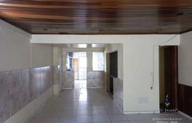 Imagem: O depósito possui 1 Vaga na garagem, 203m² de Área, Imóvel