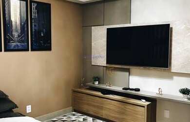 Imagem: O apartamento possui 3 Dormitórios, 2 Banheiros, 2 Vagas na