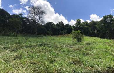 Imagem: O terreno possui 1.000m² de Área e está localizado em Centro