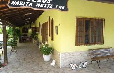 Imagem 2: CASASaquarema. Piscina, Ar-condicionado, 452m² de Áreae3 Vagas na garagem