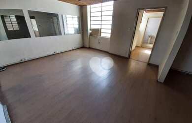 Imagem 1: Lopes Enjoy Vende Prédio com 6 vagas, 275 m² por R$ 990.000 - São Cristóvão...