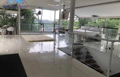 Imagem: A casa em condomínio possui 2 Dormitórios, 4 Banheiros, 5