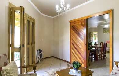 Imagem 3: Casa com 3 dormitórios à venda, 378 m² por R$ 636.000,00 - Lomba Grande...