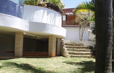 Imagem 5: Linda Casa com 4 suítes à venda, 820 m² por R$ 5.400.000 - Alphaville...