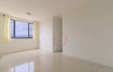 Imagem: O apartamento possui 3 Dormitórios, 2 Banheiros, 2 Vagas na