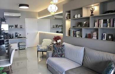 Imagem: O apartamento possui 3 Dormitórios, 2 Banheiros, 2 Vagas na