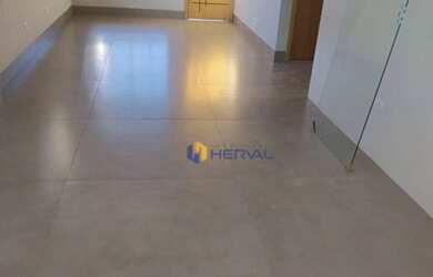 Imagem: A casa possui 3 Dormitórios, 3 Banheiros, 2 Vagas na garagem