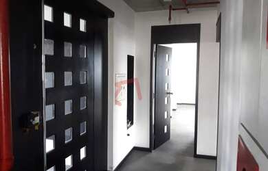 Imagem: O depósito possui 5 Vagas na garagem e 165m² de Área e está