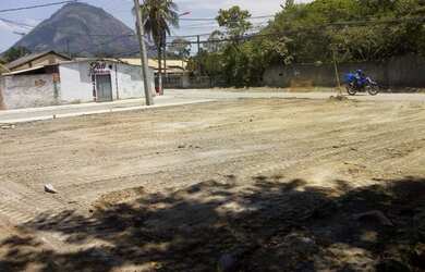 Imagem: O terreno possui 400m² de Área e está localizado em São