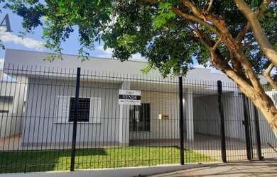 Imagem: A casa possui 3 Dormitórios, 3 Banheiros, 3 Vagas na garagem