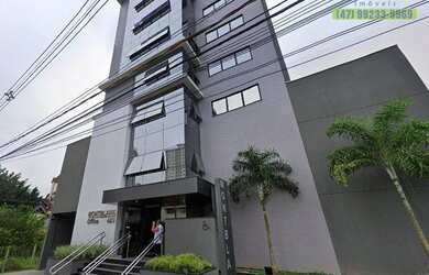 Imagem: O depósito possui 2 Vagas na garagem, 53m² de Área e está