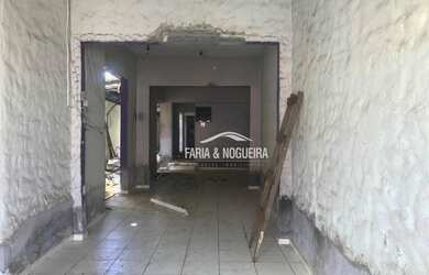 Imagem: O depósito possui 180m² de Área e está localizado em Centro