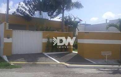 Imagem: A casa possui 3 Dormitórios, 3 Banheiros, 2 Vagas na garagem