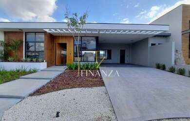 Imagem: A casa em condomínio possui 3 Dormitórios, 4 Banheiros, 4