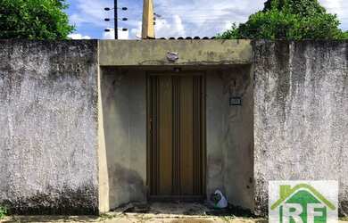 Imagem: A casa possui 4 Dormitórios, 4 Banheiros, 561m² de Área e