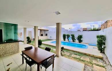 Imagem 3: Vendo ou troco linda casa na Aruana, proxima ao novo shopping