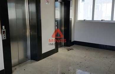 Imagem: O depósito possui 5 Vagas na garagem, 210m² de Área, Imóvel