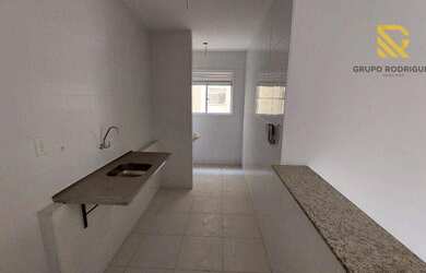 Imagem 2: Apartamento com 2 dormitórios, 50 m² - venda por R$ 185.000 ou aluguel...