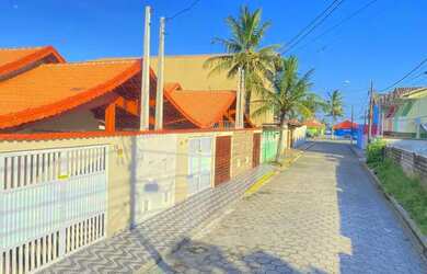 Imagem: A casa possui 2 Dormitórios, 1 Banheiro, 70m² de Área e