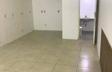 Imagem: O depósito possui 30m² de Área e está localizado em Ipanema