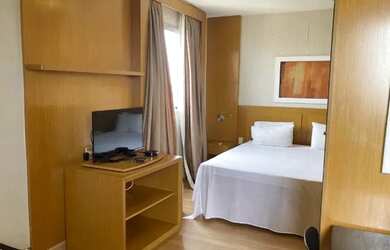 Imagem 4: Locação sem fiador. Piscina, Ar-condicionado, 32m² de Áreae1 Banheiro