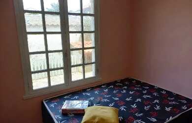 Imagem: A casa possui 2 Dormitórios, 1 Banheiro e está localizado