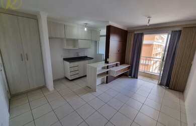 Imagem: O apartamento possui 3 Dormitórios, 2 Banheiros, 1 Vaga na