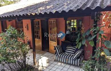 Imagem 6: Casa no Itanhangá. Churrasqueira, 253m² de Área, 2 Vagas na garageme4...