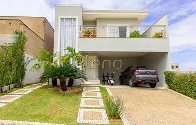 Imagem: A casa em condomínio possui 3 Dormitórios, 2 Banheiros, 4