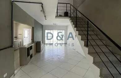 Imagem: A casa em condomínio possui 4 Dormitórios, 5 Banheiros, 4