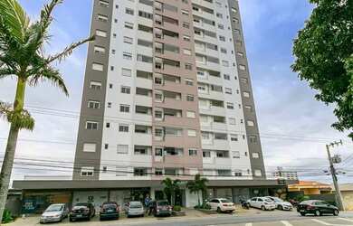 Imagem 2: Apartamento à Venda no Bairro Barreiros em São José/SC no Condomínio...