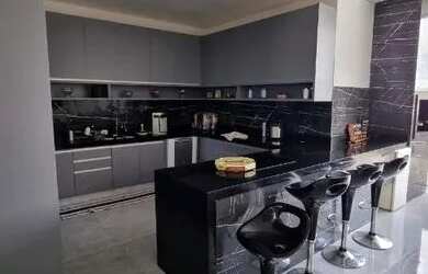 Imagem: A casa em condomínio possui 3 Dormitórios, 3 Banheiros, 4