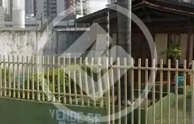 Imagem: O terreno possui 648m² de Área e está localizado em Jardim