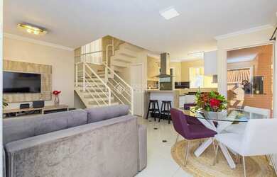 Imagem: A casa possui 3 Dormitórios, 2 Banheiros, 148m² de Área e