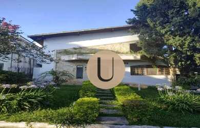 Imagem: A casa em condomínio possui 5 Dormitórios, 5 Banheiros, 4