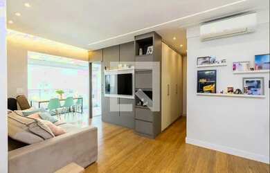 Imagem: O apartamento possui 1 Dormitório, 1 Banheiro, 1 Vaga na garagem