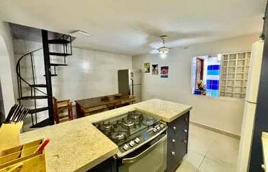 Imagem 16: Casa faixa mar Matinhos pé na areia