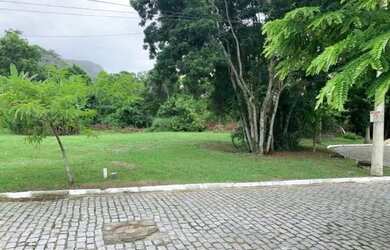 Imagem: O terreno possui 393m² de Área e está localizado em Jacaré