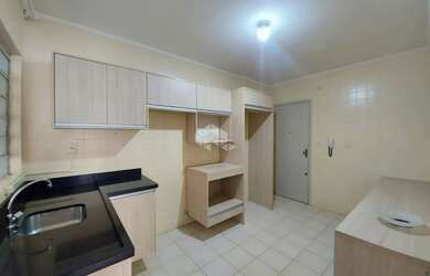 Imagem 6: Amplo apartamento semi mobiliado 3 dormitórios, 1 suíte, com garagem no bairro Nª Sª de Fá