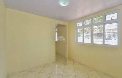 Imagem 12: Vendas Casa Curitiba PR. 165m² de Área, 2 Vagas na garageme5 Dormitórios