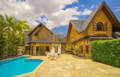 Imagem: A casa em condomínio possui 4 Dormitórios, 5 Banheiros, 5