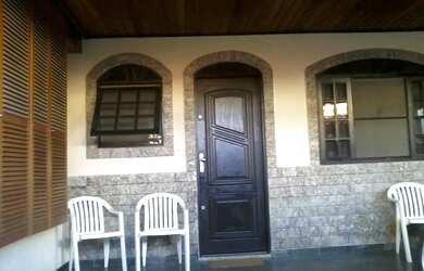 Imagem: A casa em condomínio possui 2 Dormitórios, 2 Banheiros, 1