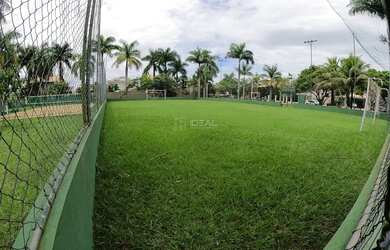 Imagem: O terreno possui 360m² de Área e está localizado em Parque